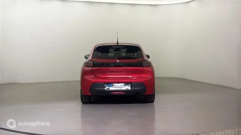 Car image 5