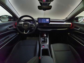 Car image 11