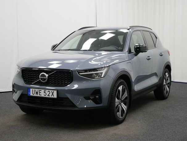 Volvo XC40 Recharge T4 Plus Dark 157 kW image number 1