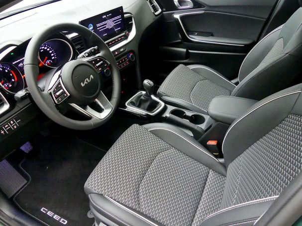 Kia Ceed 1.0 T-GDI 74 kW image number 15