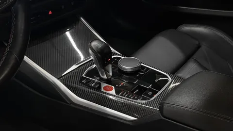Car image 27