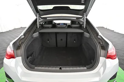 Car image 41