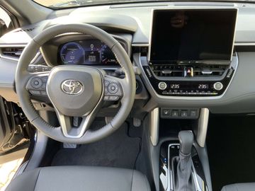 Car image 15