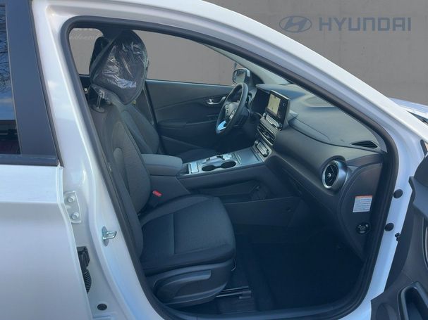 Hyundai Kona 100 kW image number 11