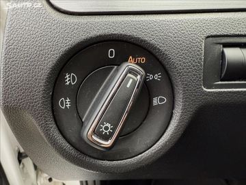 Car image 37