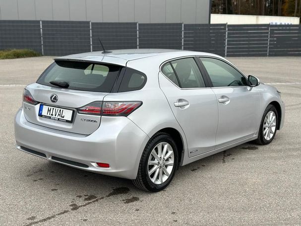 Lexus CT 200h 100 kW image number 8