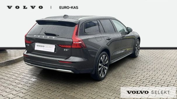 Volvo V60 Cross Country AWD 184 kW image number 6