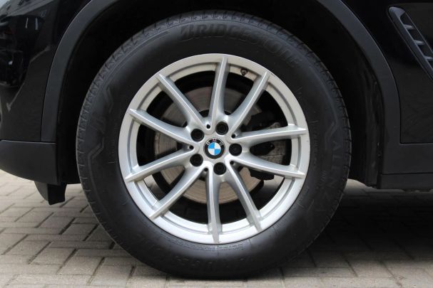 BMW X3 xDrive 135 kW image number 5