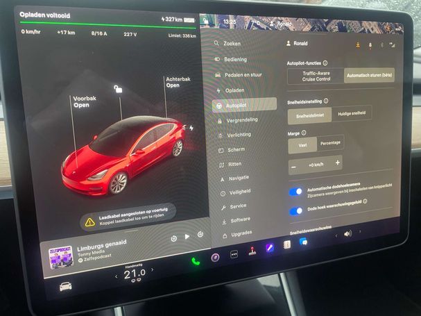 Tesla Model 3 60 Plus 175 kW image number 18