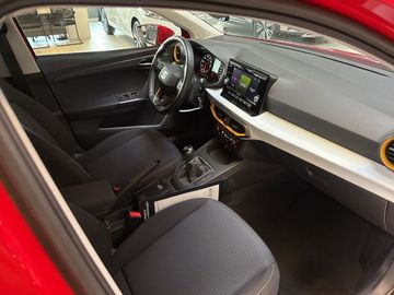 Car image 15