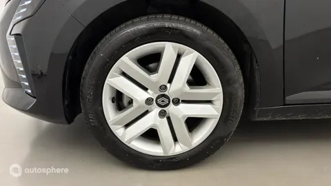 Car image 20