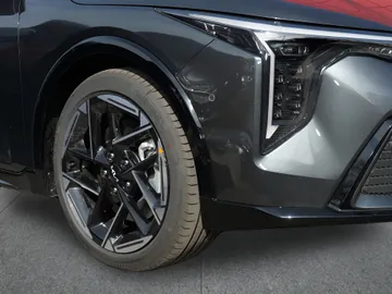 Car image 10