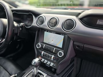 Car image 36