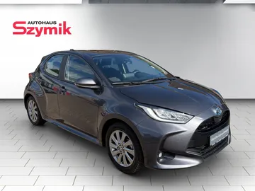 Car image 2