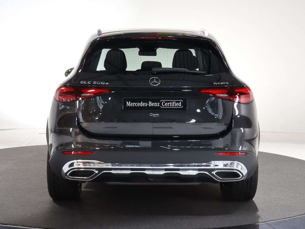 Mercedes-Benz GLC 300 e Line 4Matic 230 kW image number 4