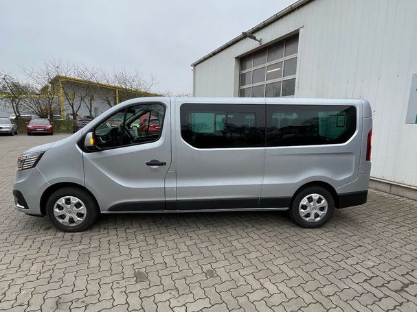 Renault Trafic Grand Blue dCi 150 Life 110 kW image number 8