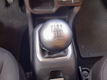 Car image 23