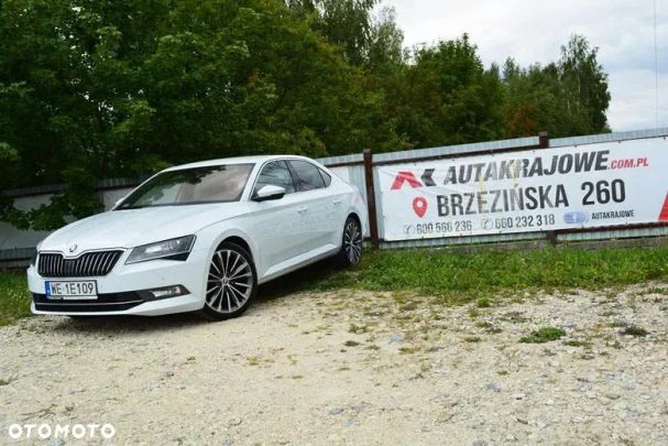 Skoda Superb 2.0 TDI DSG L&K 140 kW image number 5