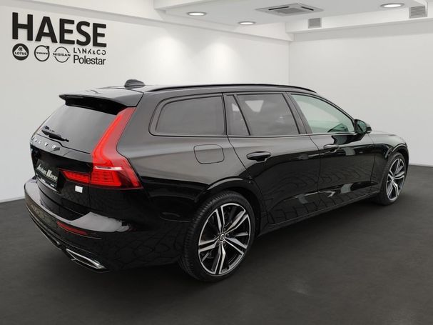 Volvo V60 T8 R Design AWD Recharge 288 kW image number 5