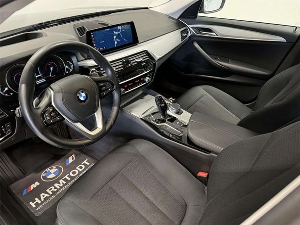 BMW 530 e 185 kW image number 6