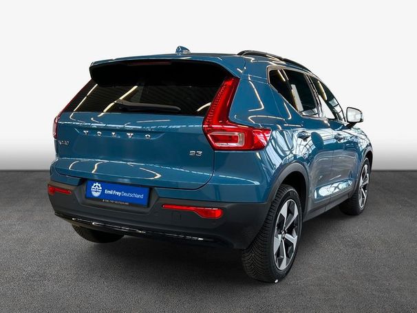 Volvo XC40 B3 Plus Dark DKG 120 kW image number 4