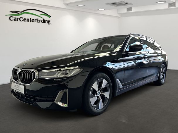 BMW 520d Touring xDrive 140 kW image number 1