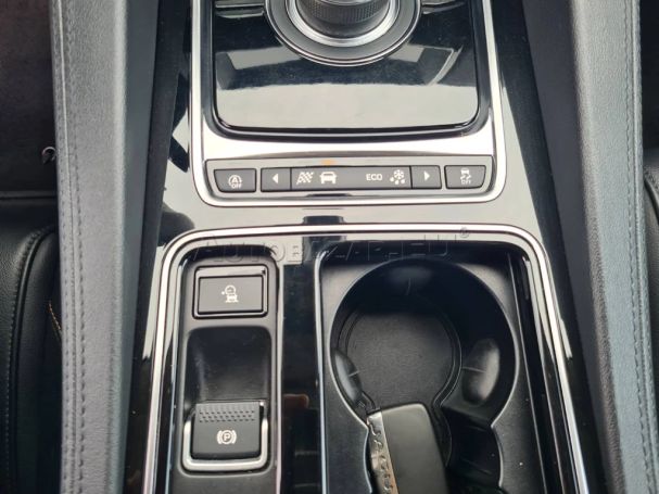 Jaguar F-Pace AWD Prestige 132 kW image number 29