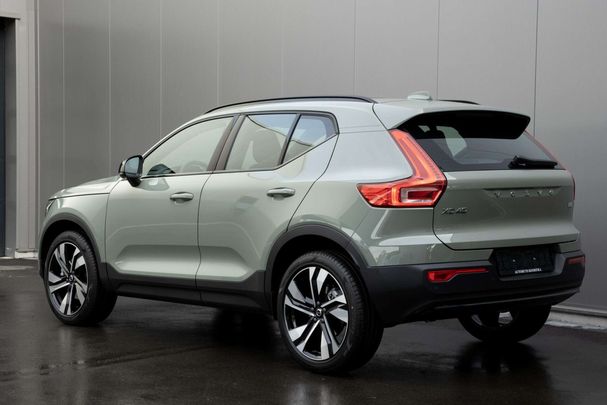 Volvo XC40 B3 Ultra Dark 120 kW image number 5