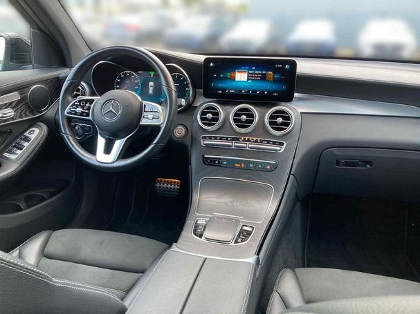 Mercedes-Benz GLC 300 de 225 kW image number 7