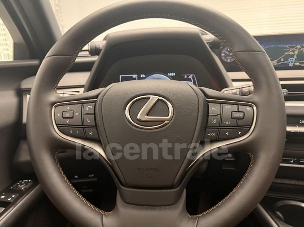 Lexus UX 135 kW image number 10