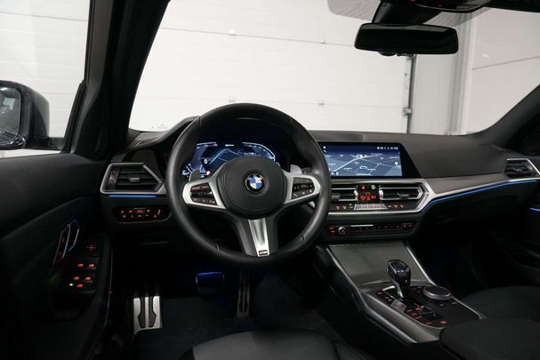 BMW 330e Touring M Sport xDrive 215 kW image number 38