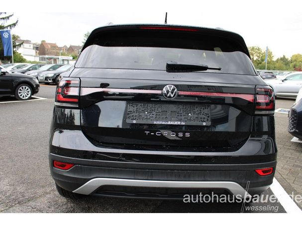 Volkswagen T-Cross 1.0 TSI Active 81 kW image number 4