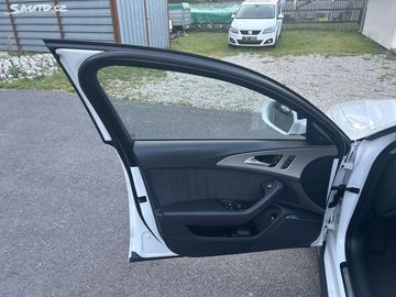 Car image 36