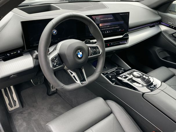 BMW 520i 140 kW image number 9