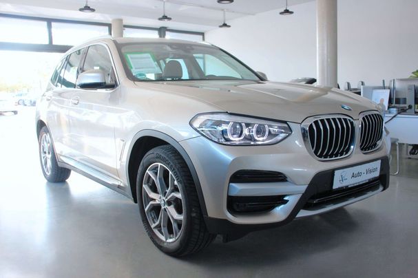 BMW X3 xDrive 140 kW image number 3