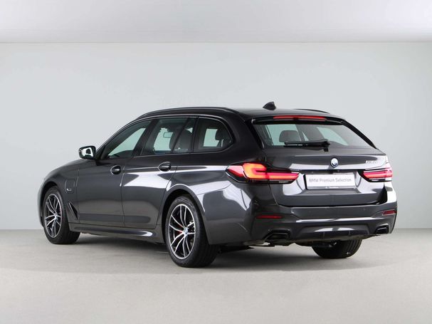 BMW 530 Touring 215 kW image number 11