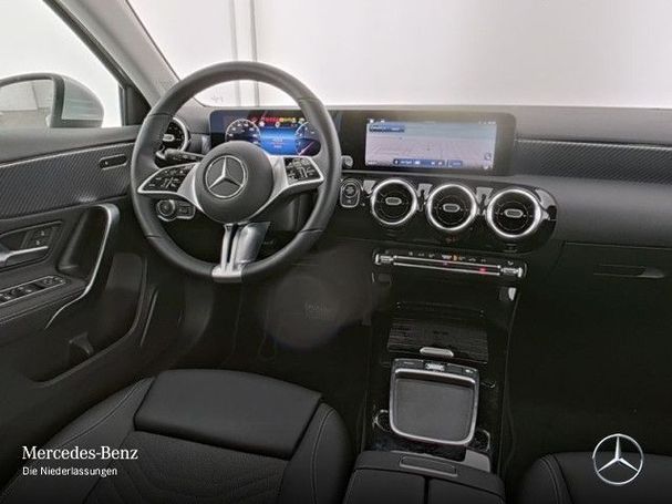 Mercedes-Benz A 200 120 kW image number 6