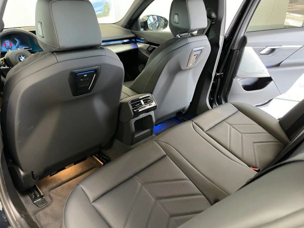 BMW 520i 140 kW image number 20