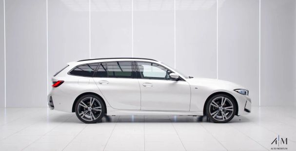 BMW 320d Touring xDrive M Sport 140 kW image number 9