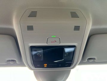 Car image 47