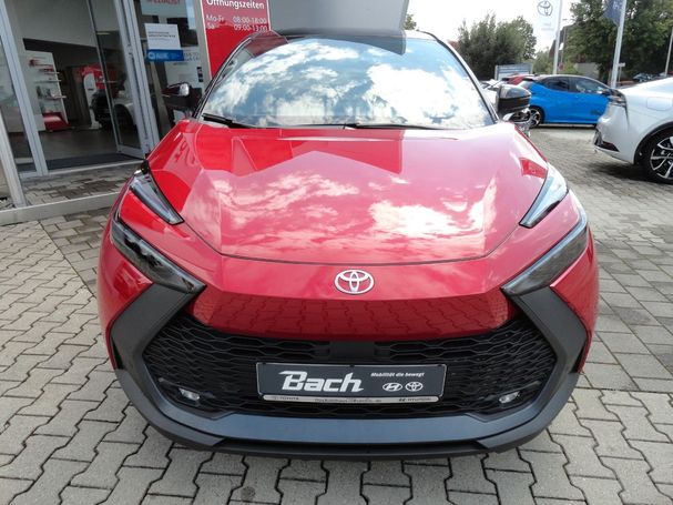 Toyota C-HR 2.0 Hybrid 145 kW image number 4