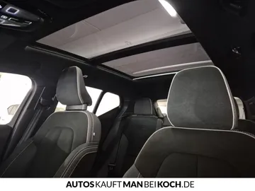 Car image 38