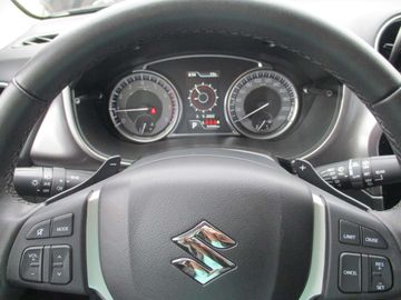 Car image 20