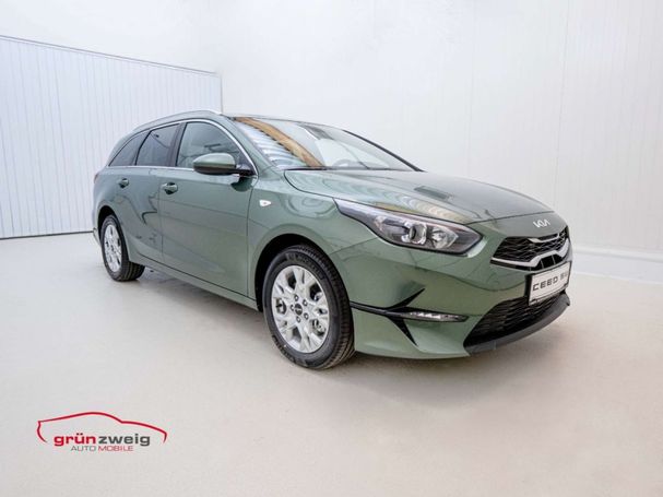 Kia Ceed 1.5 DCT7 103 kW image number 2