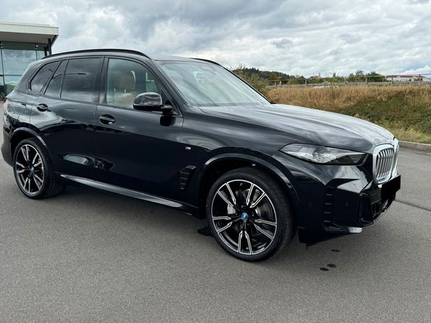 BMW X5 50e xDrive 360 kW image number 1