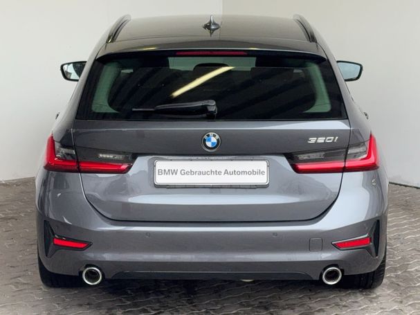 BMW 320i Touring Sport Line 135 kW image number 4