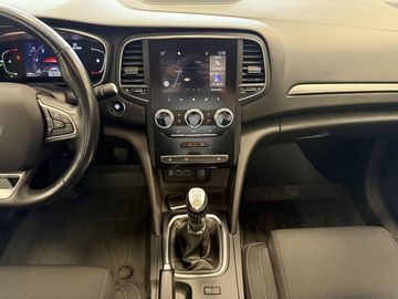Car image 26