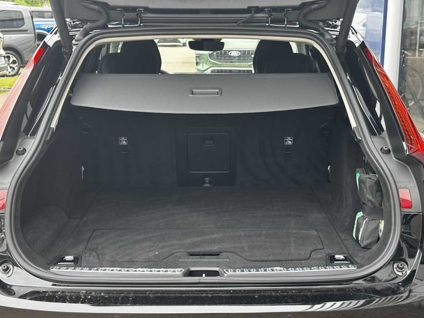 Volvo V90 B4 Plus 145 kW image number 5