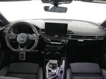 Car image 42