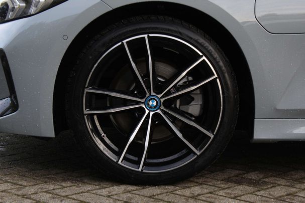 BMW 320 e 150 kW image number 29